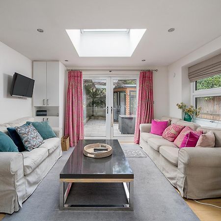 شقة Gorgeous Flat With Garden In Battersea لندن المظهر الخارجي الصورة
