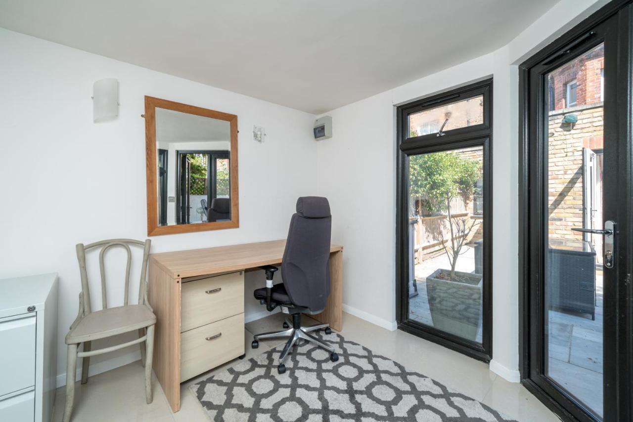 شقة Gorgeous Flat With Garden In Battersea لندن المظهر الخارجي الصورة